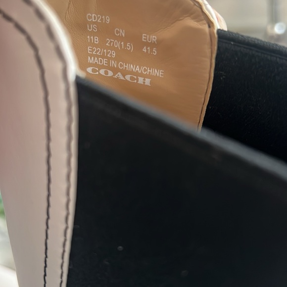 Coach Alexa Leather Bootie in Chalk/Black, Size 11 New in Box - Picture 13 of 16